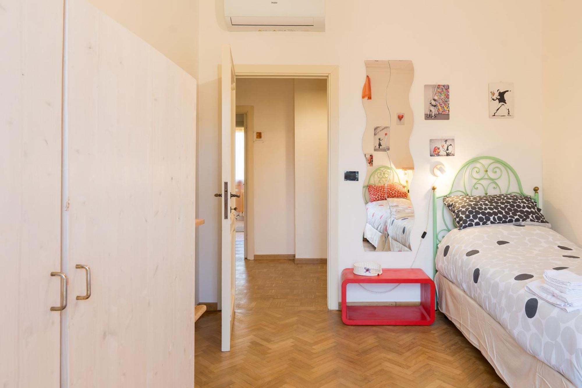 Art Rooms Ареццо Экстерьер фото